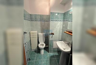 Apartament cu 3 camere semidecomandat în Central - 5