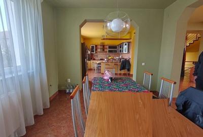 Casă individuală cu 5 camere cu Canalizare în Andrei Mureșanu - 6
