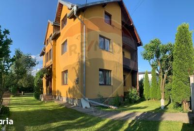 Casă cu Teren 861 Mp în Central
