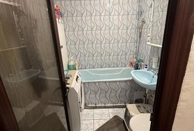 Apartament cu 2 camere decomandat în Est
