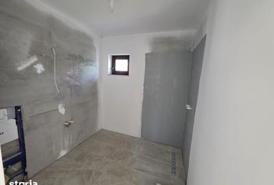 Casă cu 2 camere cu Teren 450 Mp în Cetate - 6