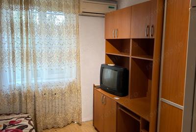 Garsonieră decomandată, mobilată în Take Ionescu