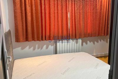 Apartament cu 2 camere semidecomandat, mobilat în Far