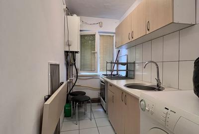 Apartament cu 2 camere semidecomandat, mobilat în Circumvalațiunii - 1