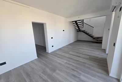 Apartament cu 4 camere decomandat în Girocului - 2