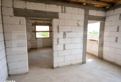 Casă cu 3 camere în Brestei
