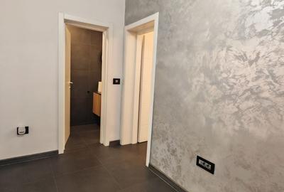 Spațiu comercial, de 100 mp, în Central