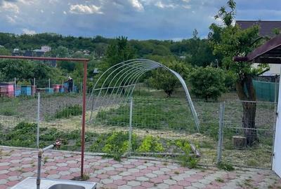 Casă cu 3 camere cu Teren 1366 Mp în Mărgineni
