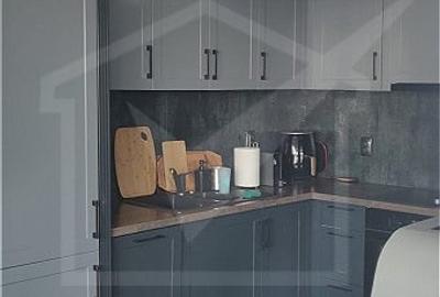 Apartament cu 3 camere semidecomandat, mobilat în Florești - 7