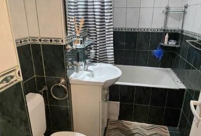 Apartament cu 3 camere decomandat în Micro 16 - 8