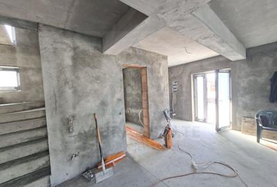 Casă individuală cu 4 camere cu Canalizare în Șelimbăr - 11
