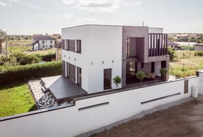 Casă individuală cu 4 camere cu Canalizare în Brănești - 2