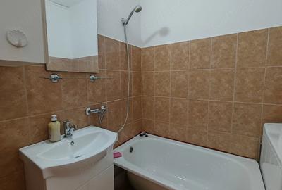 Apartament cu 2 camere semidecomandat în Valenta - 9