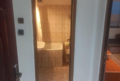 Garsonieră decomandată în Exterior Vest