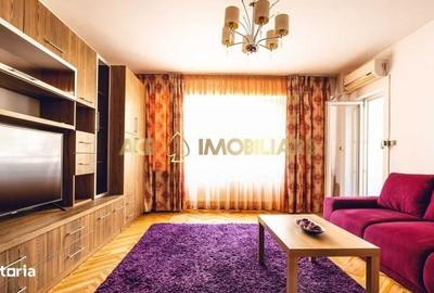 Apartament cu 3 camere în Decebal