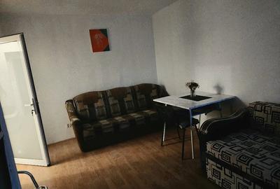 Apartament cu 3 camere decomandat în Zorilor - 9