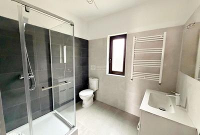 Casă cu 4 camere în Valea Lupului