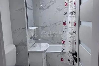 Garsonieră decomandată în Central
