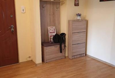 Apartament cu 3 camere decomandat în Central - 1