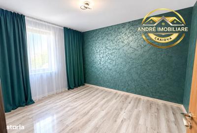 Apartament cu 3 camere semidecomandat în Calea Severinului