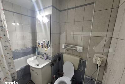 Apartament cu 2 camere decomandat în Micro 16 - 2