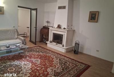 Casă cu 4 camere cu Teren 400 Mp în Valea Lupului