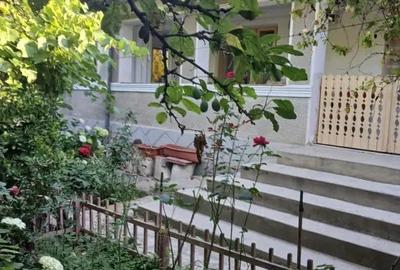 Casă cu 3 camere în Zorleni - 1