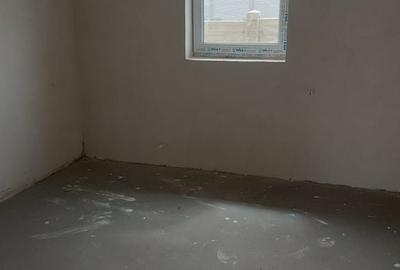 Casă cu 4 camere cu Teren 450 Mp în Malu Mare - 8