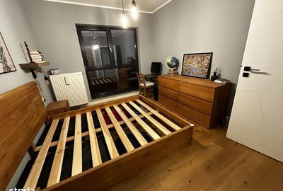 Apartament cu 3 camere decomandat în Sud