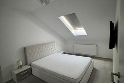 Apartament cu 3 camere decomandat în Exterior Vest