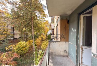 Apartament cu 3 camere semidecomandat în Gheorgheni