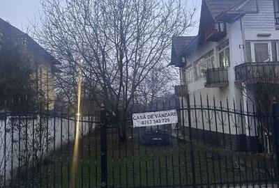 Casă cu 4 camere cu Teren 600 Mp în Central - 2