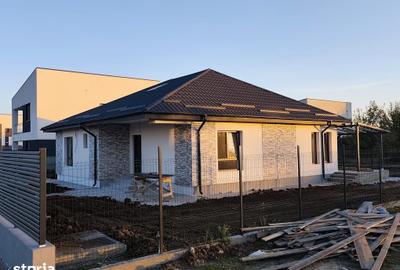 Casă cu 4 camere cu Teren 560 Mp în Tărtășești
