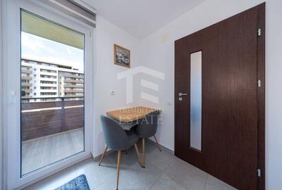Apartament cu 2 camere semidecomandat, mobilat în Tractorul - 13