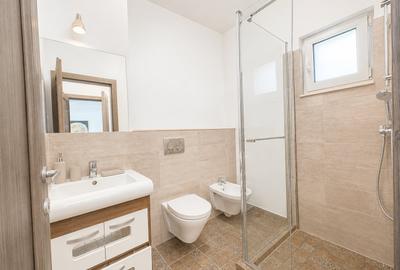 Apartament cu 3 camere semidecomandat, mobilat în Central - 7