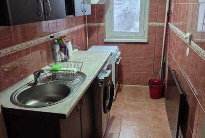 Apartament cu 2 camere decomandat, mobilat în Prelungirea Ghencea