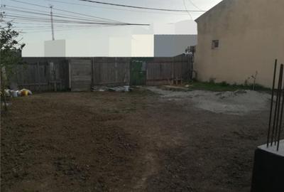 Teren Construcții intravilan de 260 mp, în Abator - 1