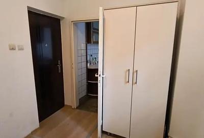 Apartament cu 2 camere semidecomandat în Sala Palatului