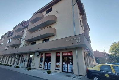 Spațiu comercial, în Carpați 2 - 2