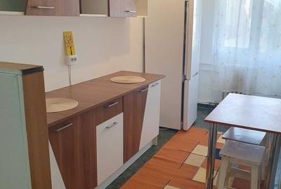 Garsonieră decomandată în Gării