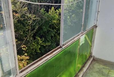 Apartament cu 3 camere decomandat în Valea Oltului - 6