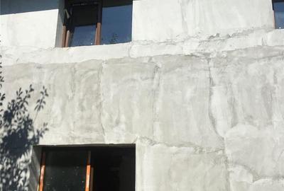 Casă cu 5 camere în Biharia
