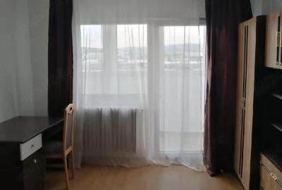 Apartament cu 3 camere decomandat în Central - 3