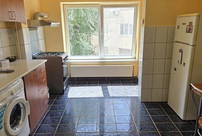 Apartament cu 2 camere decomandat în Piața Centrală - 5