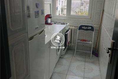 Apartament cu 2 camere decomandat, mobilat în Alexandru cel Bun