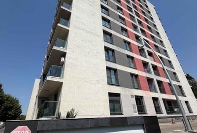 Apartament cu 3 camere în Crângași
