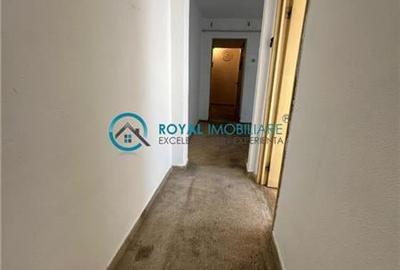 Apartament cu 3 camere semidecomandat în Vest - 4