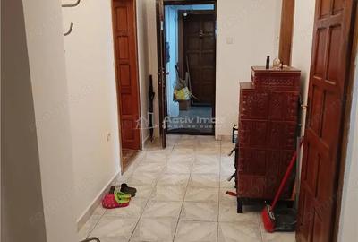 Apartament cu 4 camere decomandat, mobilat în Central - 1
