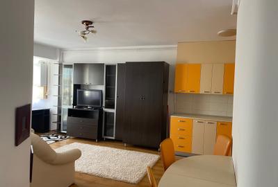 Apartament cu 2 camere semidecomandat în Andrei Mureșanu