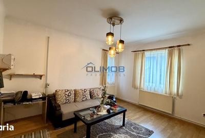 Apartament cu 3 camere în Vatra Luminoasă